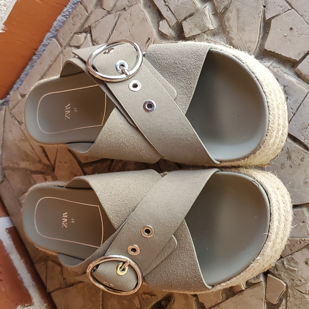 Zara Platform Espadrilles Buckle strap size 37